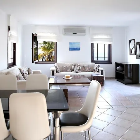 Important Group | Bd462 4 Bedroom Pool * Yalıkavak